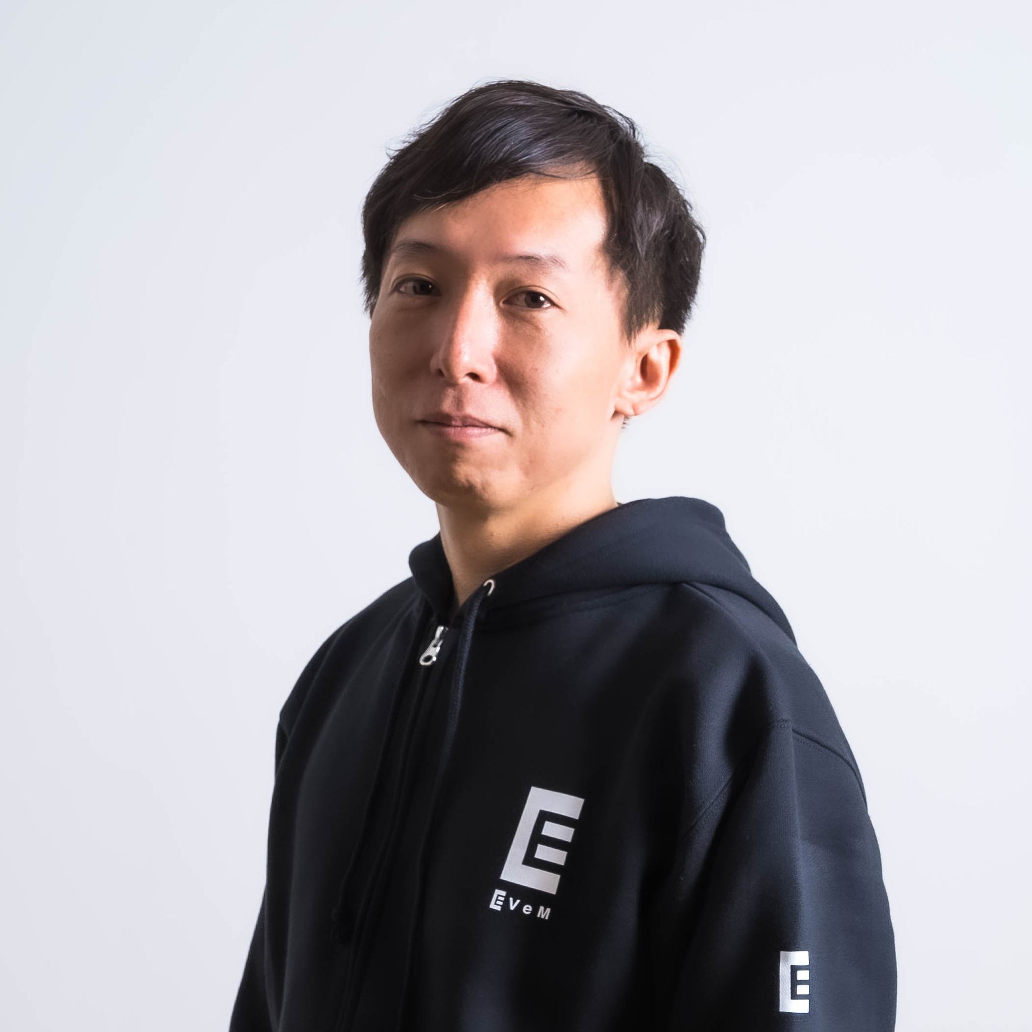 長村 禎庸